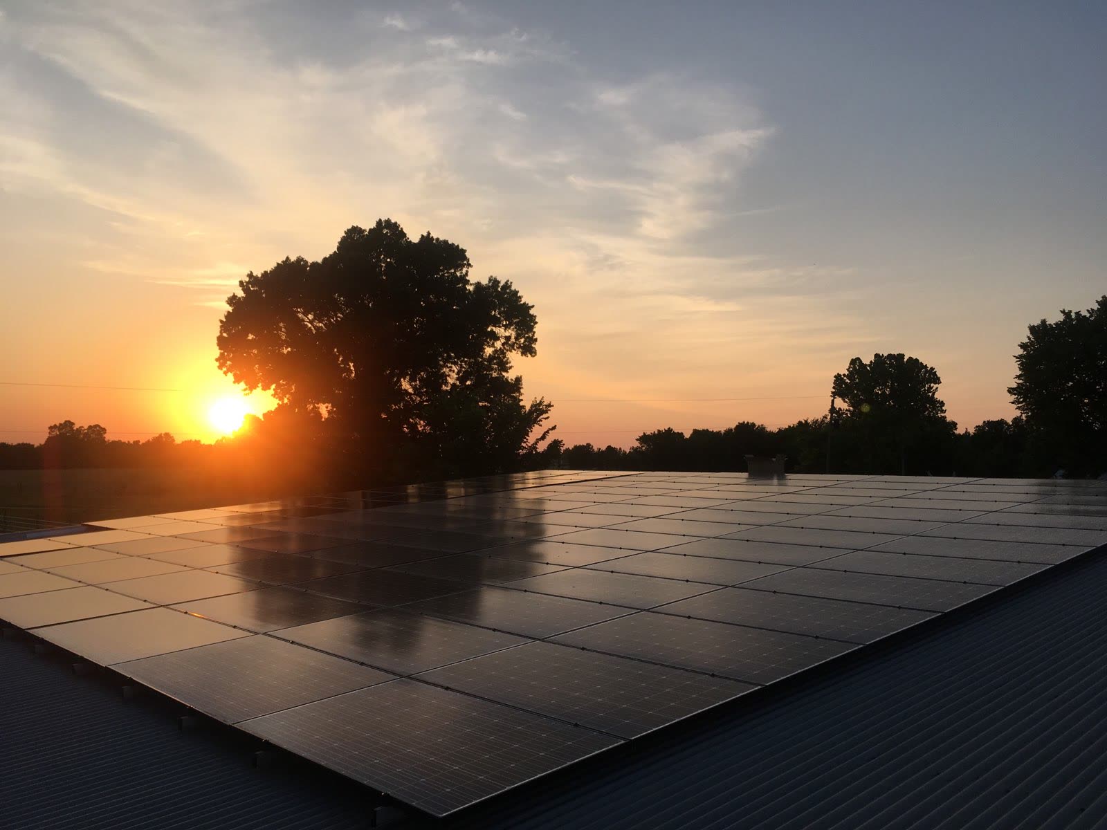 Oklahoma Solar Solutions solar panel installation